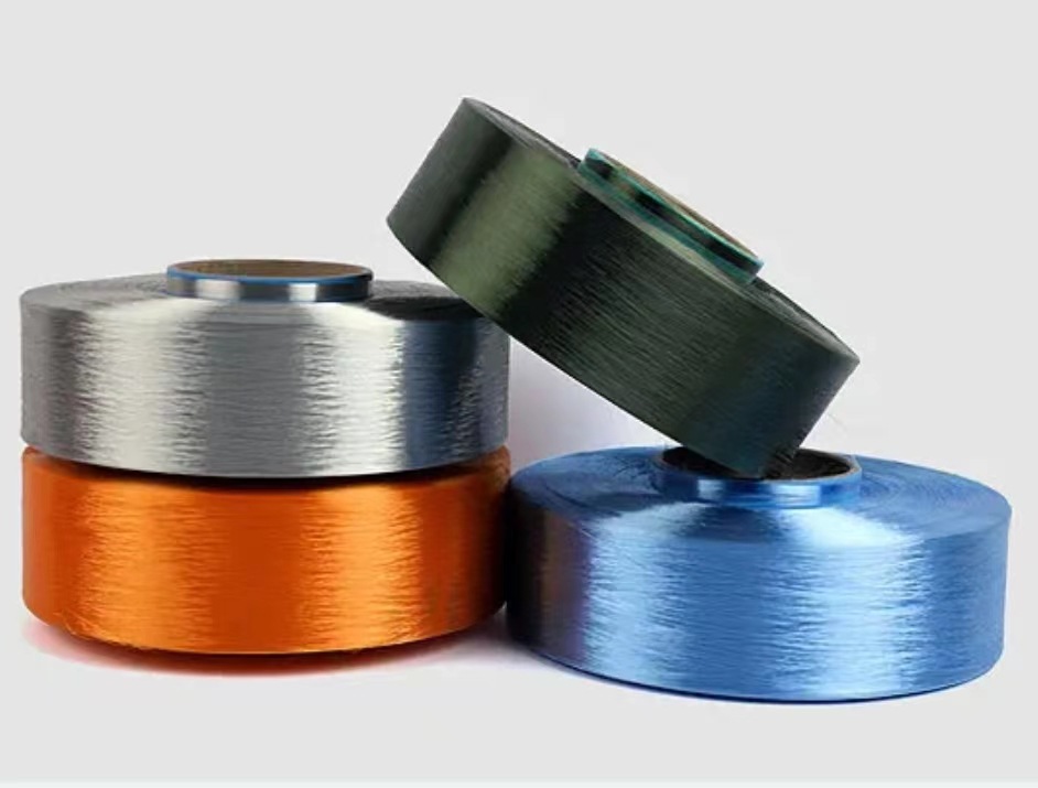 HANYUN 100% poliester 300D FDY fire de filament colorate pentru țesături nețesute