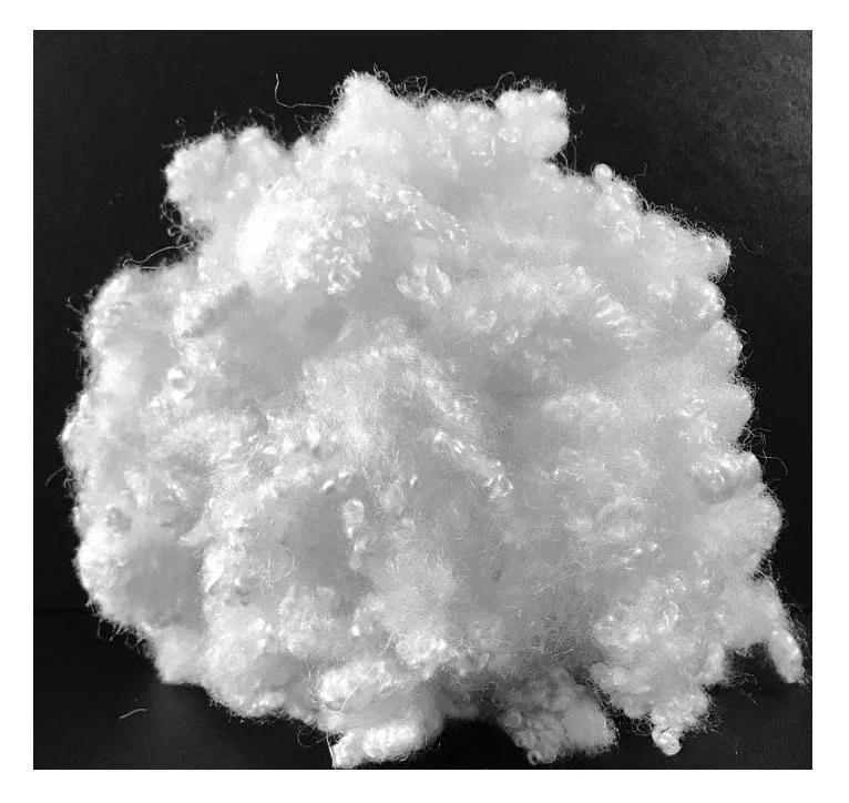 Fibră discontinuă acrilică albă reciclată 3D/7D/15D 32mm/51mm/64mm Hollow Conjugat Siliconizat pentru pernă